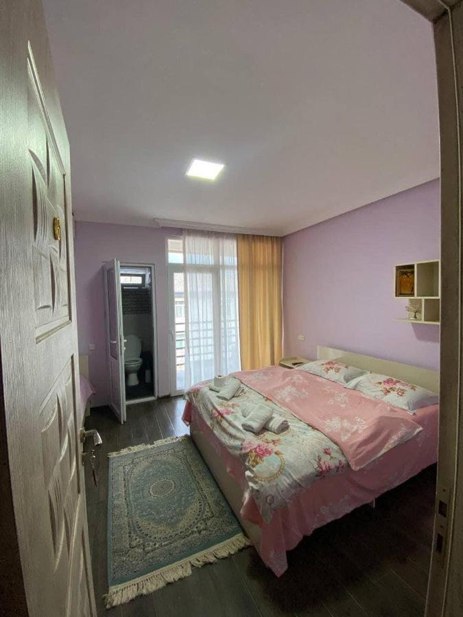 Guest House Kobuleti On Aghmashenebeli Exterior photo
