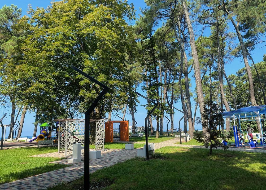 Guest House Kobuleti On Aghmashenebeli Exterior photo