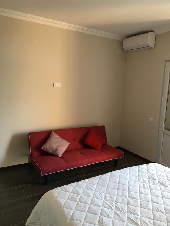 Guest House Kobuleti On Aghmashenebeli Exterior photo